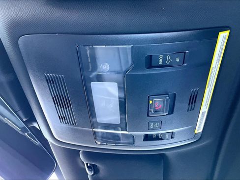 Used 2024 Lexus IS 300 F Sport w/ Accessory Package RWD image 31