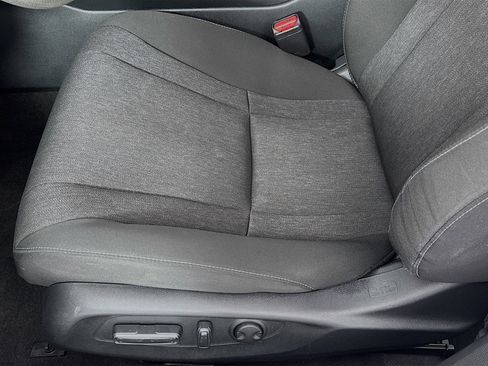 Certified 2023 Honda Accord EX image 18