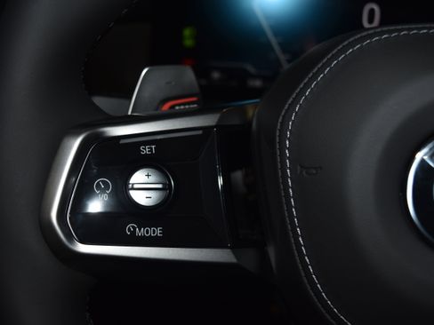 New 2026 BMW 740i xDrive w/ Executive Package image 8