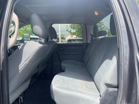 Used 2016 RAM 3500 Tradesman w/ Chrome Appearance Group AWD/4WD image 5