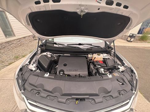 Used 2021 Chevrolet Traverse High Country w/ LPO, Floor Liner Package AWD/4WD image 93
