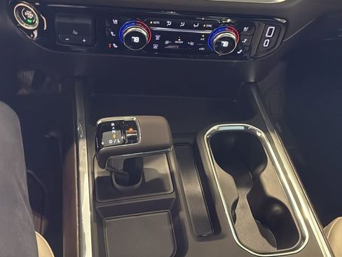 New 2026 GMC Sierra 1500 SLT w/ SLT Premium Plus Package image 28