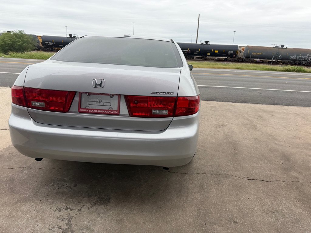 Used 2005 Honda Accord EX-L image 15