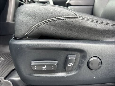 Used 2022 Toyota 4Runner TRD Sport image 12