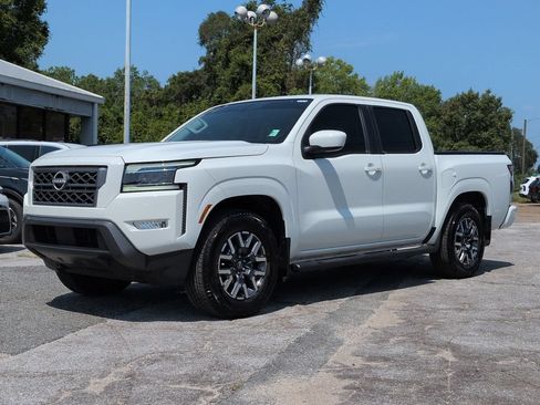 Used 2024 Nissan Frontier SL w/ Technology Package RWD image 1