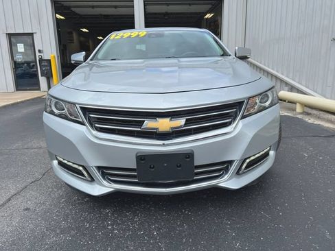 Used 2017 Chevrolet Impala Premier FWD image 3
