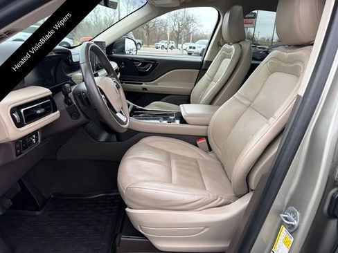 Used 2023 Lincoln Aviator Grand Touring w/ Elements Package Plus image 14