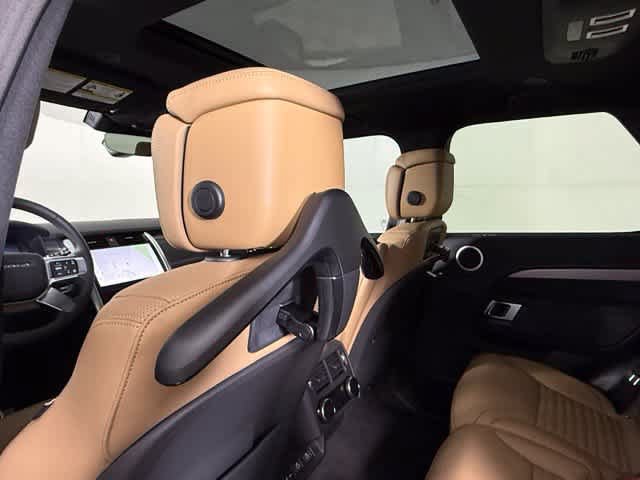New 2026 Land Rover Discovery Limited Edition AWD/4WD image 23