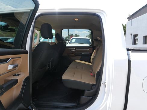 Used 2019 RAM 1500 Big Horn AWD/4WD image 28