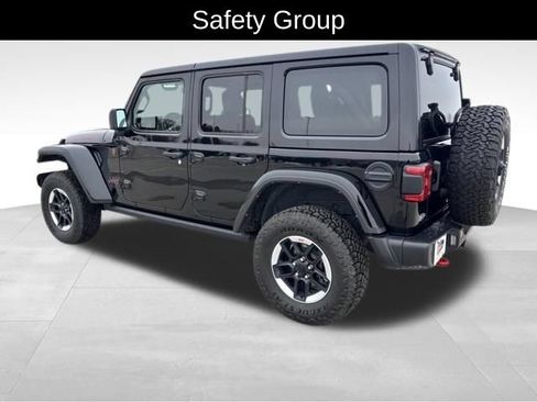 Used 2022 Jeep Wrangler Unlimited Rubicon w/ Cold Weather Group AWD/4WD image 4