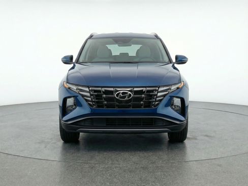 Used 2025 Hyundai Tucson SEL image 2