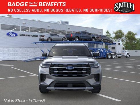 New 2026 Ford Explorer Active RWD image 7