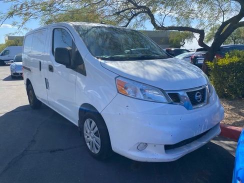 Used 2015 Nissan NV200 SV w/ Technology Package FWD image 4