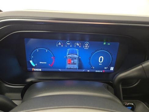 Used 2024 Ford F250 Platinum image 18