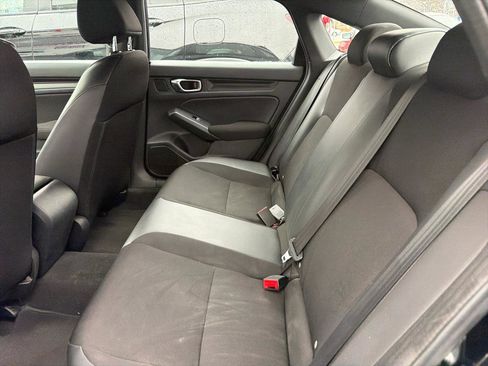 Used 2023 Honda Civic Sport image 19