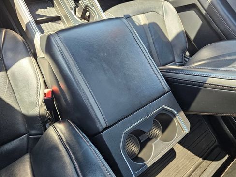 Used 2020 Ford F350 Platinum w/ FX4 Off-Road Package image 24