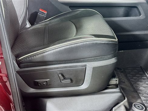 Used 2021 RAM 3500 Laramie image 23