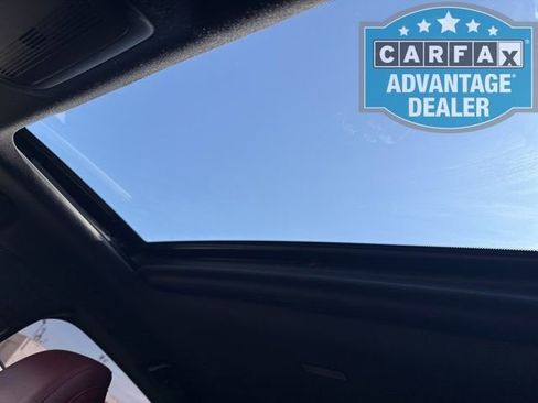 Used 2024 MAZDA MAZDA3 Hatchback w/Premium Plus Pkg image 11