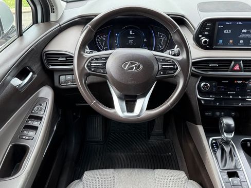 Used 2019 Hyundai Santa Fe SEL FWD image 17