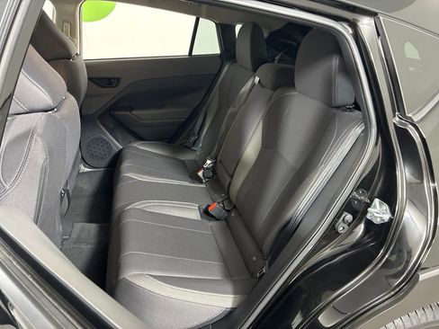 Used 2025 Subaru Crosstrek 2.0i Premium image 26