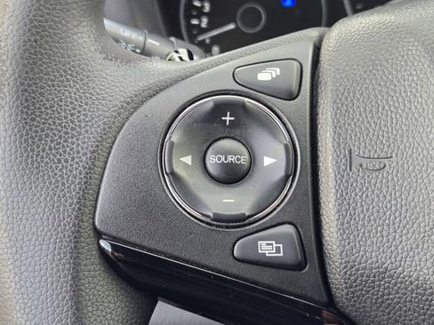 Used 2016 Honda HR-V EX image 23