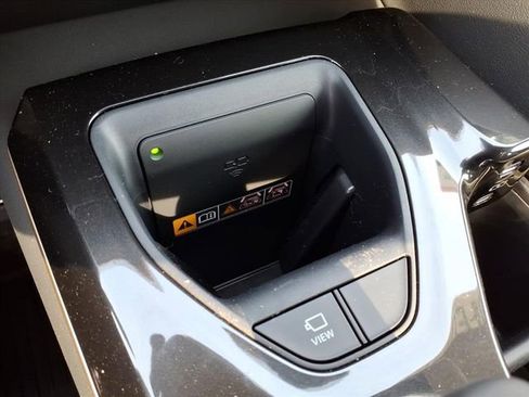 New 2026 Toyota Crown Limited w/ Advanced Technology Package image 25