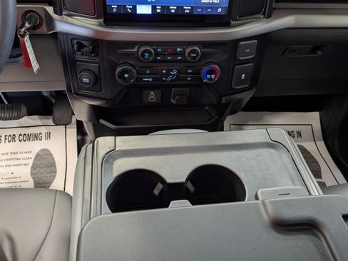 New 2025 Ford F150 XL w/ Equipment Group 103A High image 18