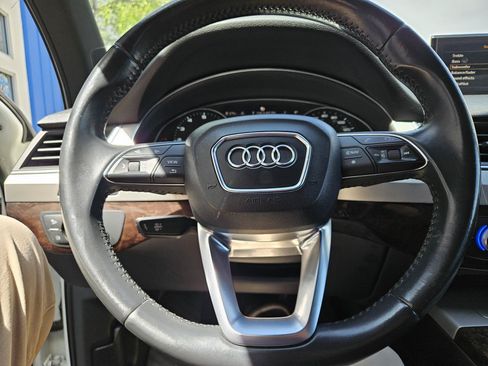 Used 2018 Audi Q7 2.0T Premium Plus w/ Premium Plus Package AWD/4WD image 9