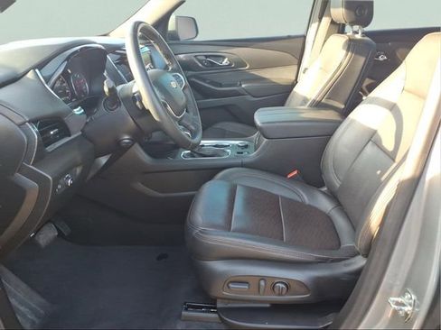 Used 2023 Chevrolet Traverse High Country image 22