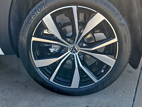 New 2026 Volkswagen Atlas SEL Premium R-Line AWD/4WD image 9