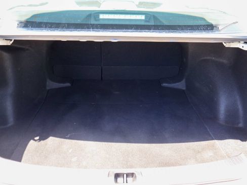 Used 2022 Toyota Corolla LE FWD image 27