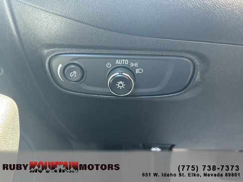 Used 2023 Chevrolet Equinox RS image 16