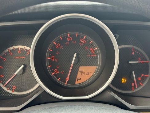 Used 2010 Toyota 4Runner SR5 image 23