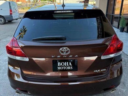 Used 2014 Toyota Venza XLE image 9