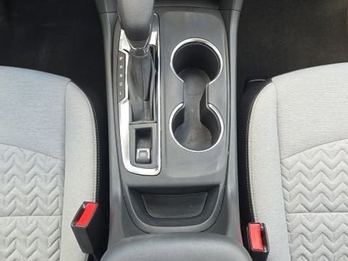 Used 2023 Chevrolet Equinox LS w/ LS Convenience Package image 38