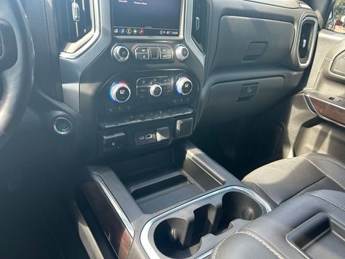 Used 2021 GMC Sierra 1500 SLT w/ SLT Premium Package RWD image 53