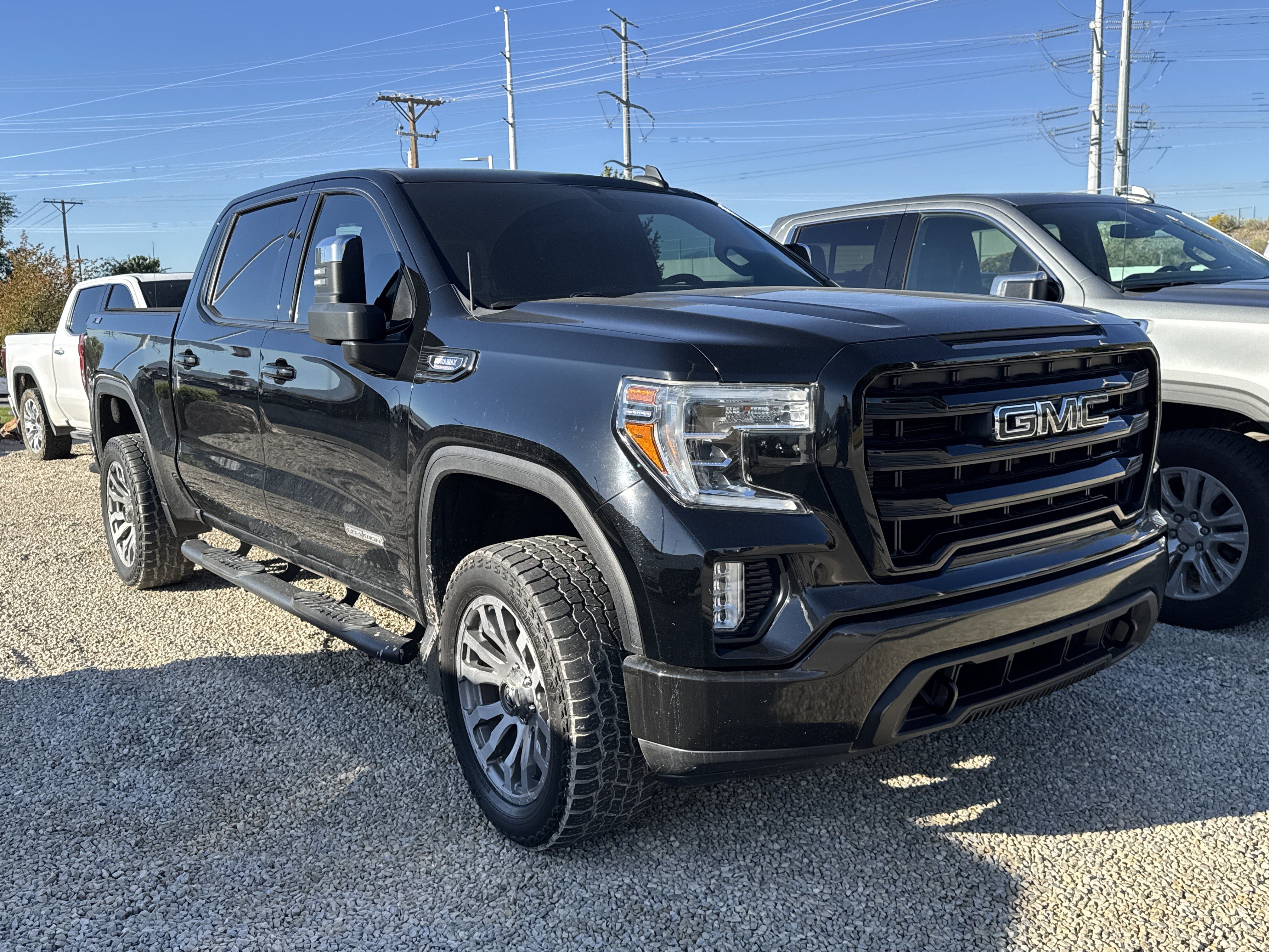 Used 2020 GMC Sierra 1500 Elevation w/ Elevation Value Package AWD/4WD image 2