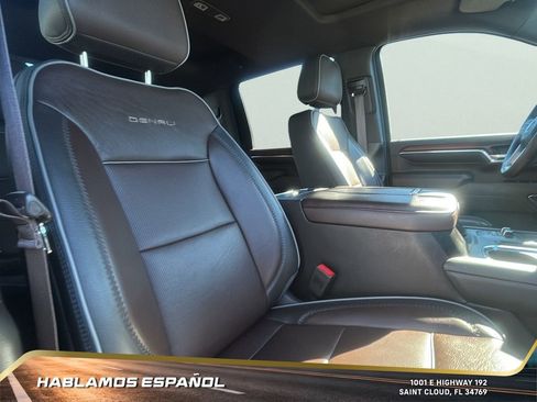 Used 2024 GMC Sierra 2500 Denali w/ Denali Reserve Package image 29