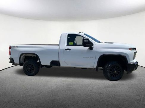 Certified 2024 Chevrolet Silverado 2500 W/T image 17