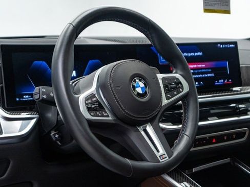 Used 2026 BMW X5 M60i image 11