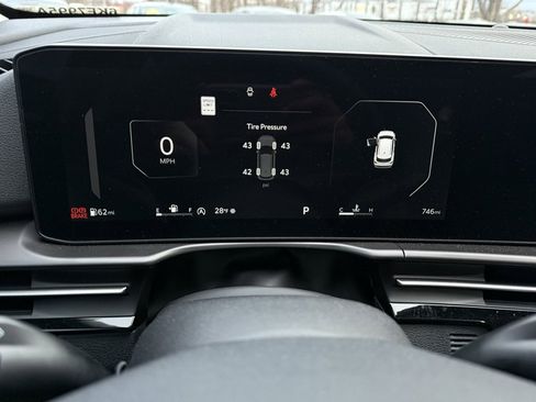 Used 2026 Kia Sportage SX image 15