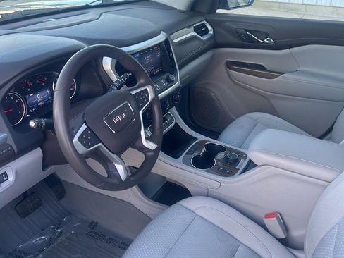 Certified 2023 GMC Acadia SLE w/ Driver Convenience Package image 12