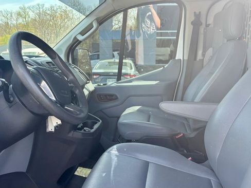 Used 2019 Ford Transit 250 148 Low Roof RWD image 15