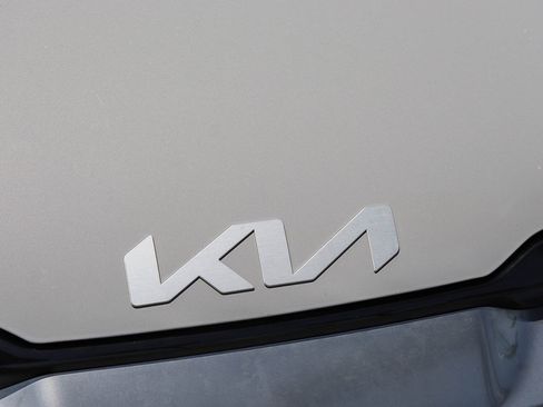 Used 2024 Kia Sportage SX FWD image 4