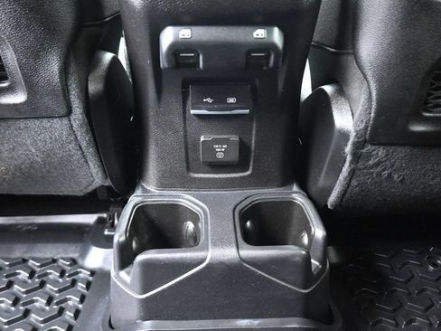 Used 2020 Jeep Wrangler Unlimited Rubicon AWD/4WD image 29