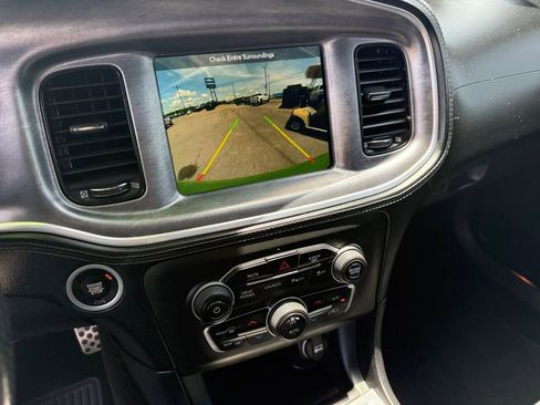 Used 2019 Dodge Charger Scat Pack w/ Daytona Edition Group RWD image 18