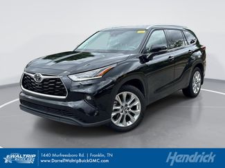 Used 2021 Toyota Highlander Limited AWD/4WD video 1