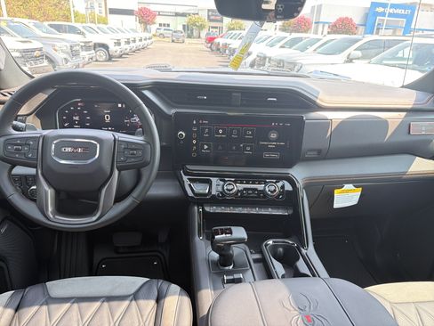 Used 2026 GMC Sierra 1500 AT4 w/ AT4 Premium Package AWD/4WD image 32