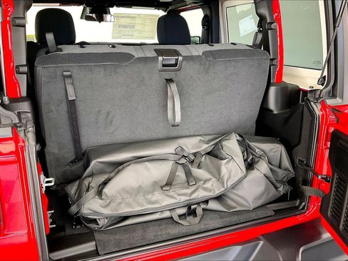 New 2026 Jeep Wrangler Rubicon image 11