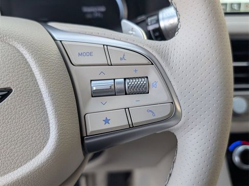 New 2026 Genesis G70 2.5T Prestige image 17